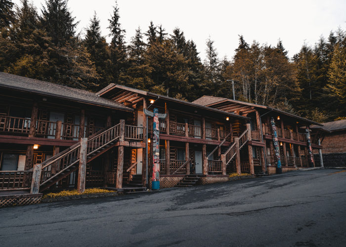 Salmon Falls Resort lower lodge